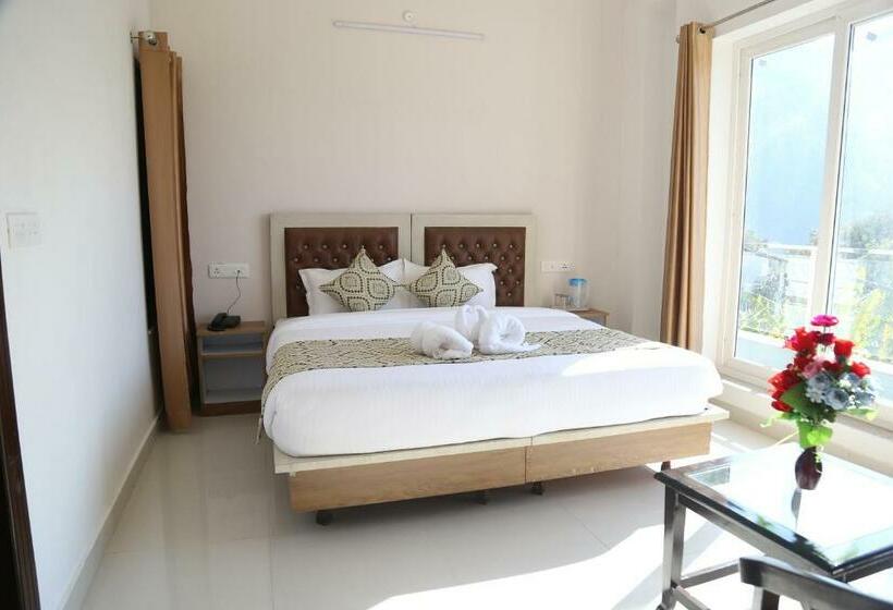 Mountain View Room By Yog Tapovan