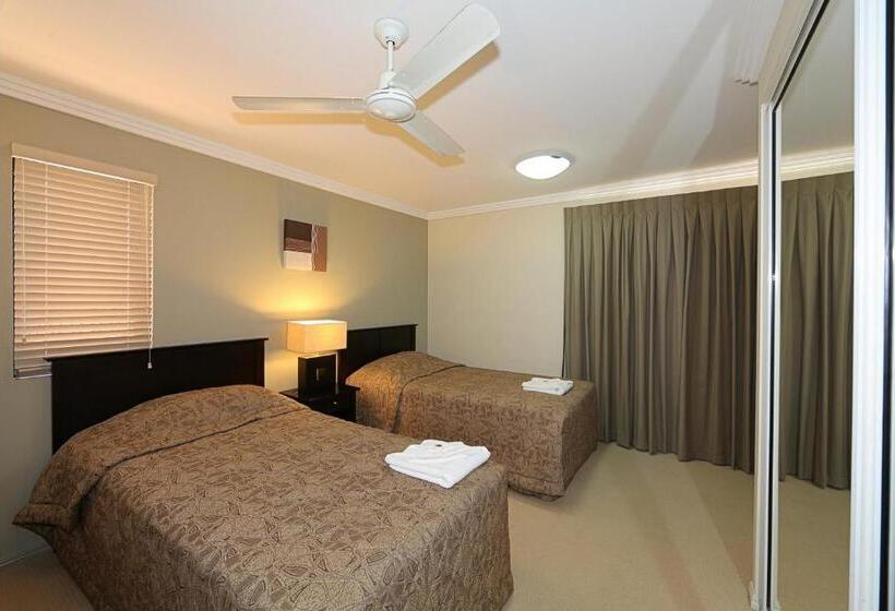 Pacific Reef By Kacys