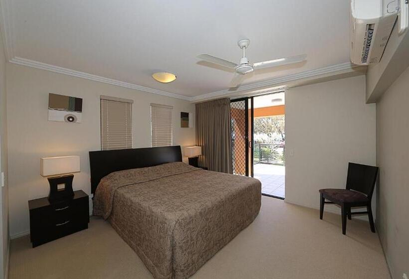 Pacific Reef By Kacys