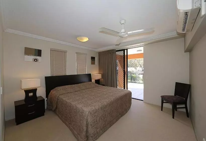 Pacific Reef By Kacys