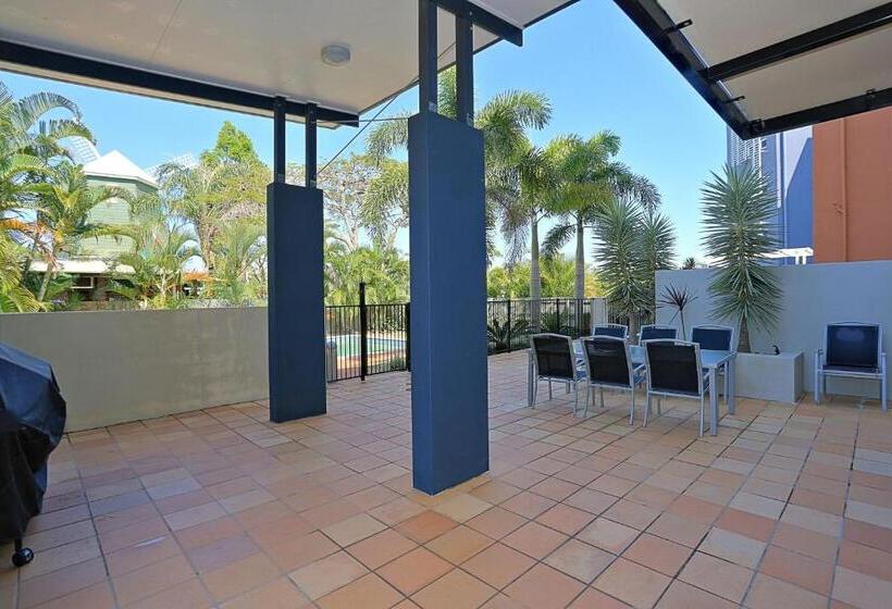 Pacific Reef By Kacys