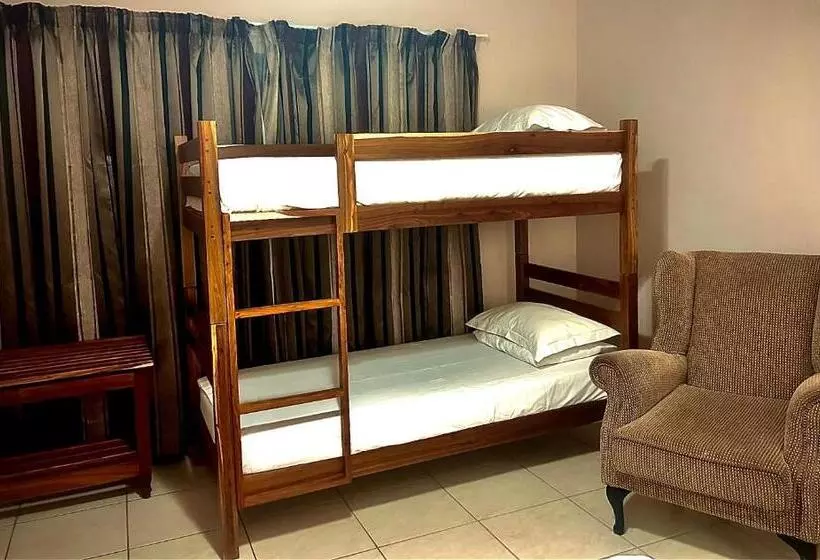 ペンション Casa Calida Guest House