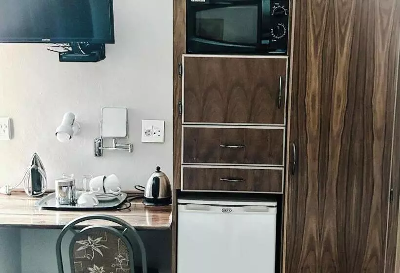 ペンション Casa Calida Guest House