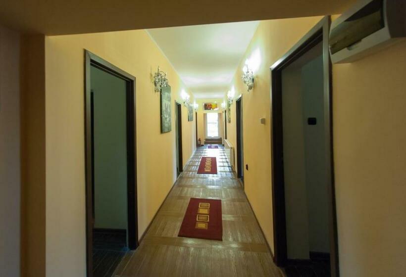 펜션 Hostel Mignon Mamaia  Private Rooms With Free Parking