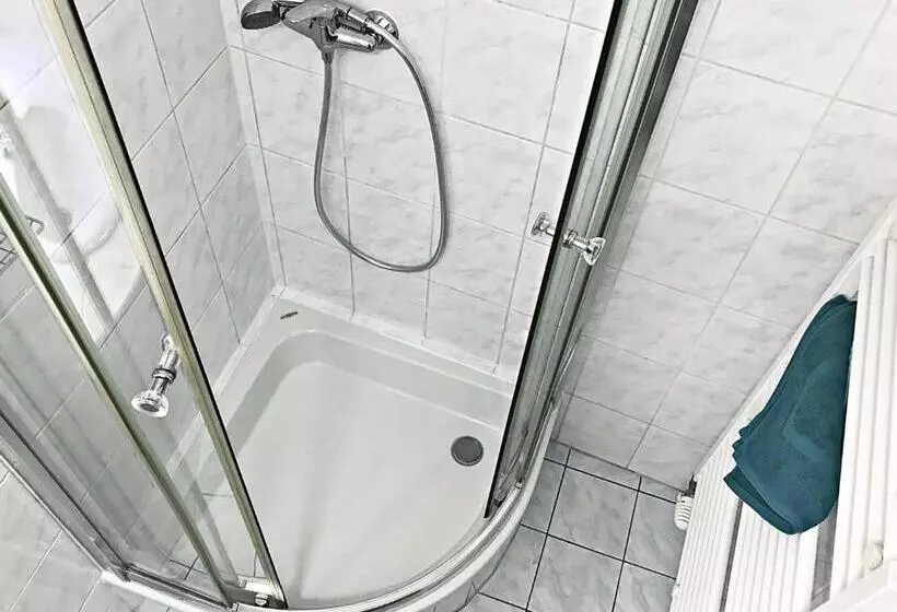 پانسیون Penzión Pod Bránou