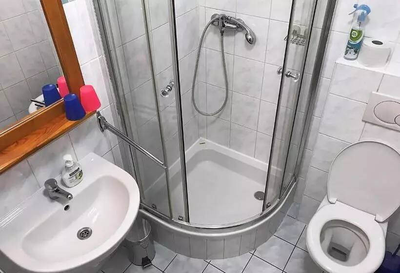 پانسیون Penzión Pod Bránou