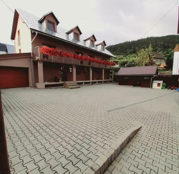 بنسيون Penzion Smrek