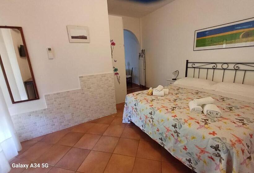 בית מלון כפרי Agriturismo Bio Pian Dei Casali