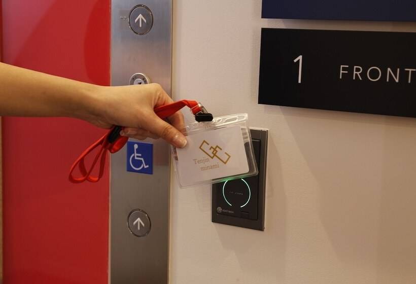 فنادق الكبسولة Grand Cabin Tenjin Minami