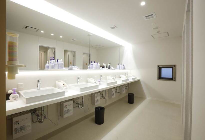 فنادق الكبسولة Grand Cabin Tenjin Minami