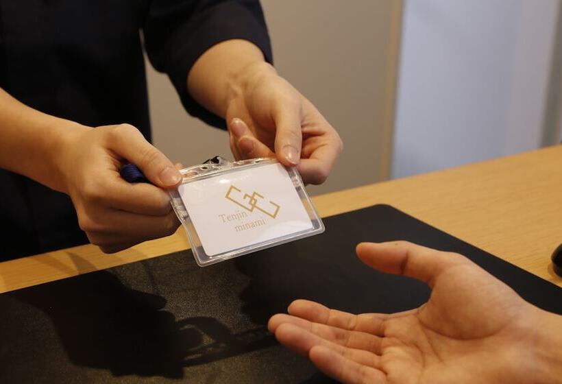 فنادق الكبسولة Grand Cabin Tenjin Minami