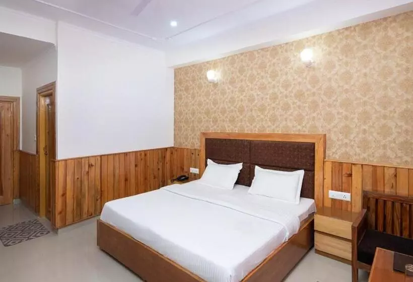 Mcleod Ganj Best Hotel Royal India #cheapest Hotel #mountain View# Near Dalai Lama Temple 100m