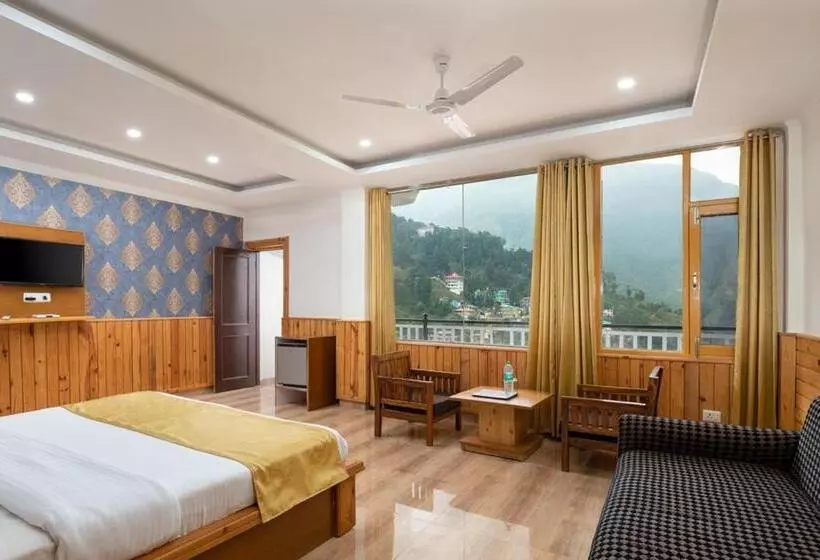 Mcleod Ganj Best Hotel Royal India #cheapest Hotel #mountain View# Near Dalai Lama Temple 100m