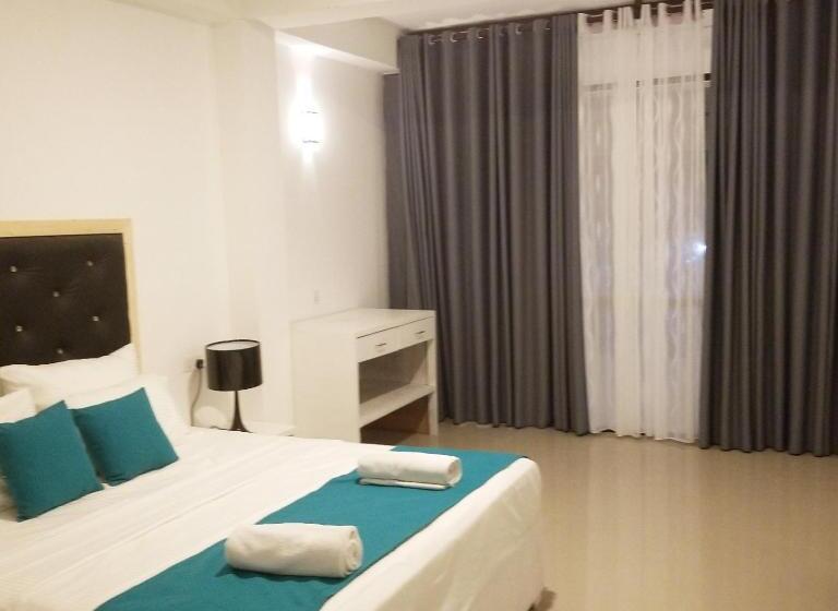 호텔 One World Mirissa