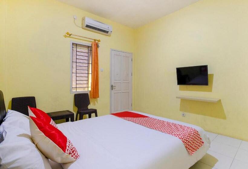 בית מלון כפרי Oyo 3189 Hsp Residence