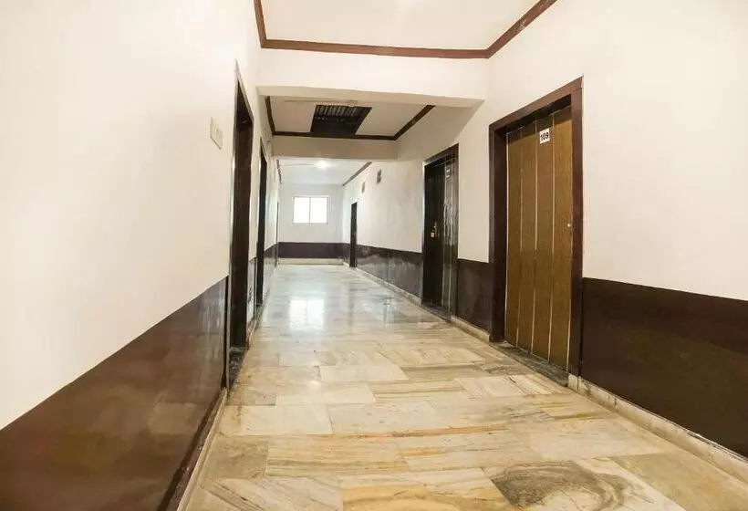 Hotelli Oyo 69147  Konark Inn