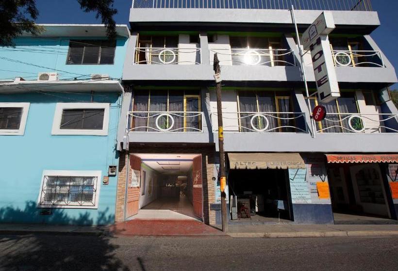 Отель Oyo Posada Villa Maria