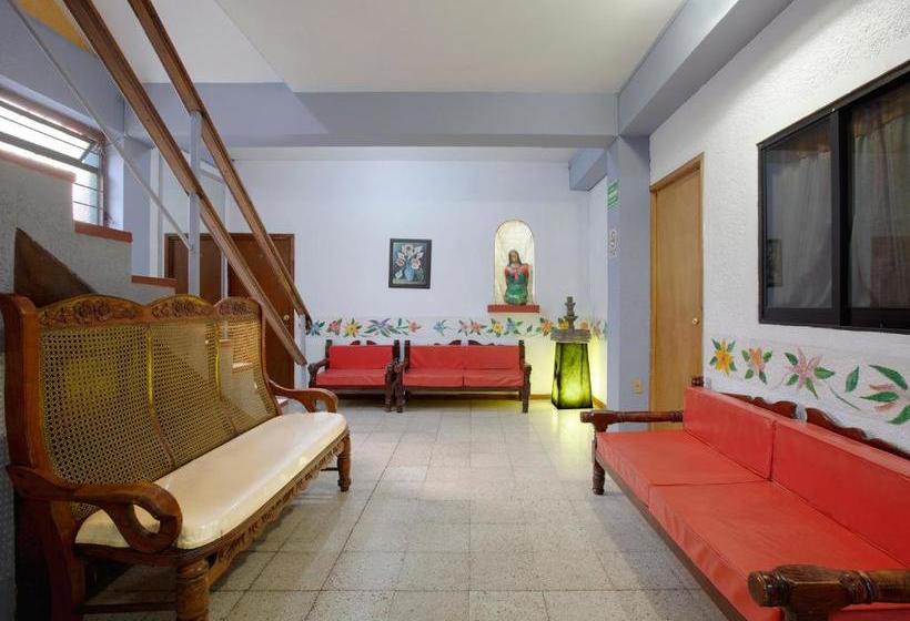 Отель Oyo Posada Villa Maria