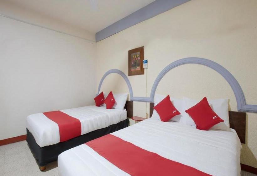 Отель Oyo Posada Villa Maria