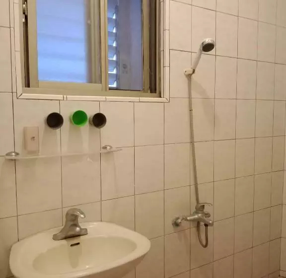 Ludao B&b