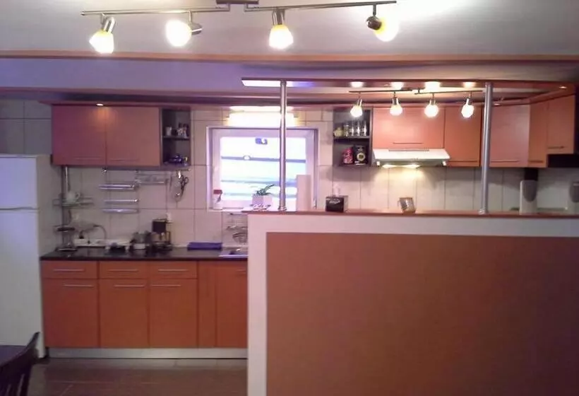 ペンション Atia Residence