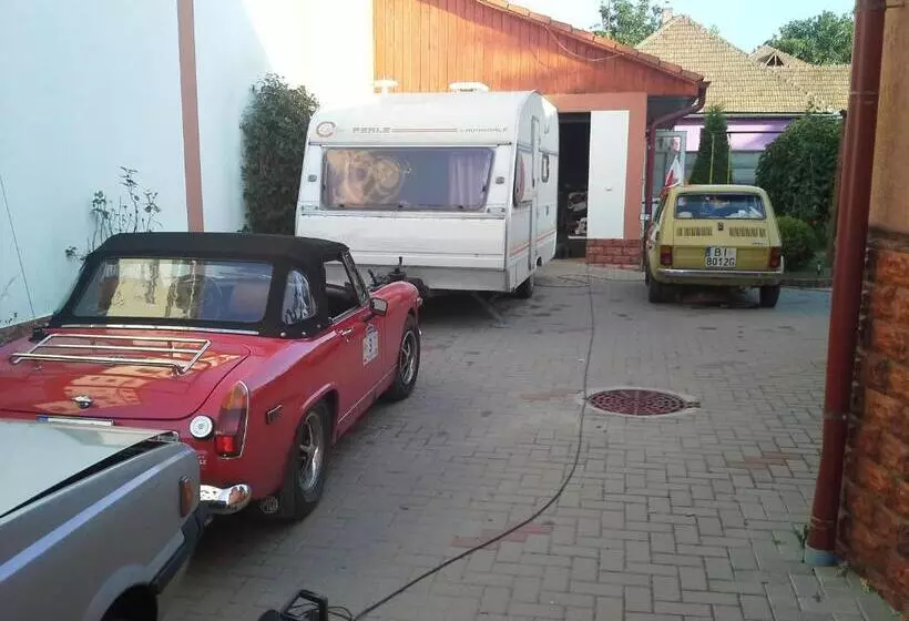 ペンション Atia Residence