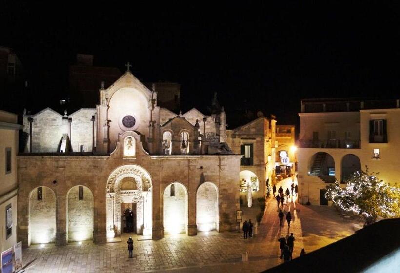 פנסיון Palazzo Virgintino Sassi Rooms