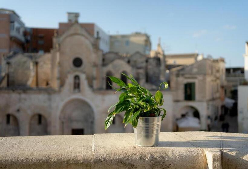 פנסיון Palazzo Virgintino Sassi Rooms