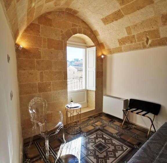 פנסיון Palazzo Virgintino Sassi Rooms