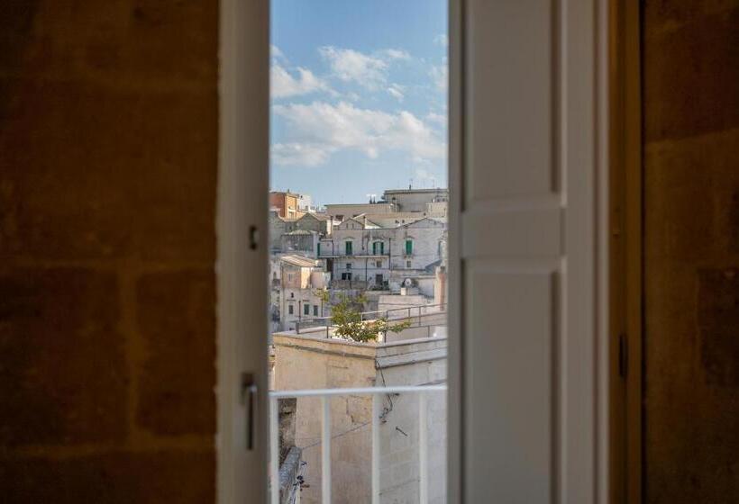 פנסיון Palazzo Virgintino Sassi Rooms