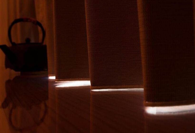 پانسیون Qu Hi Home Stay