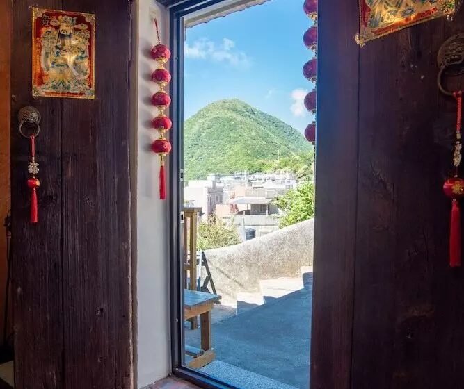 پانسیون Qu Hi Home Stay