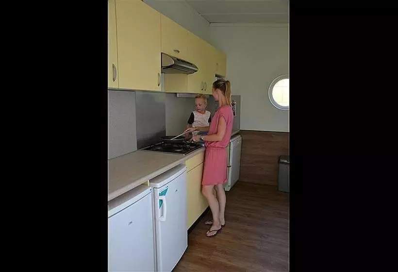 Lomakeskus Bungalow 14 Personen