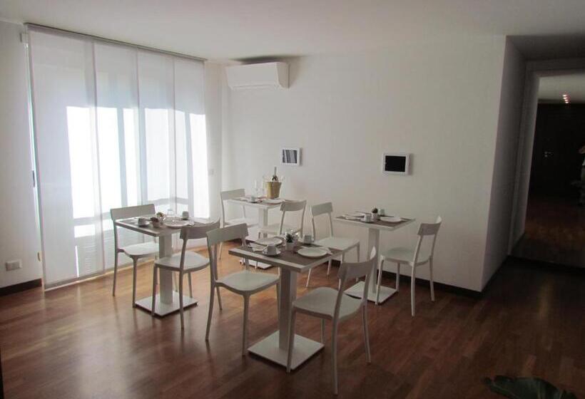 تختخواب و صبحانه Room 56   Le Dimore