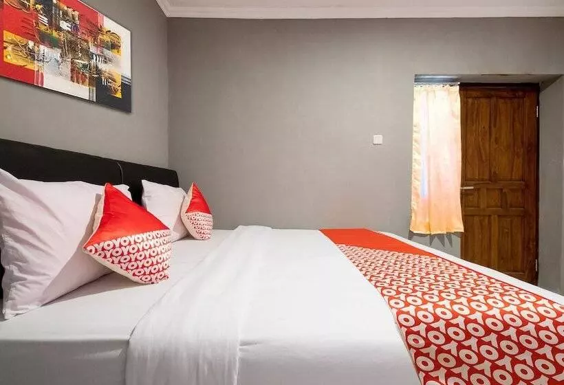Hotelli Crown Residence Near Tugu Yogyakarta Mitra Reddoorz