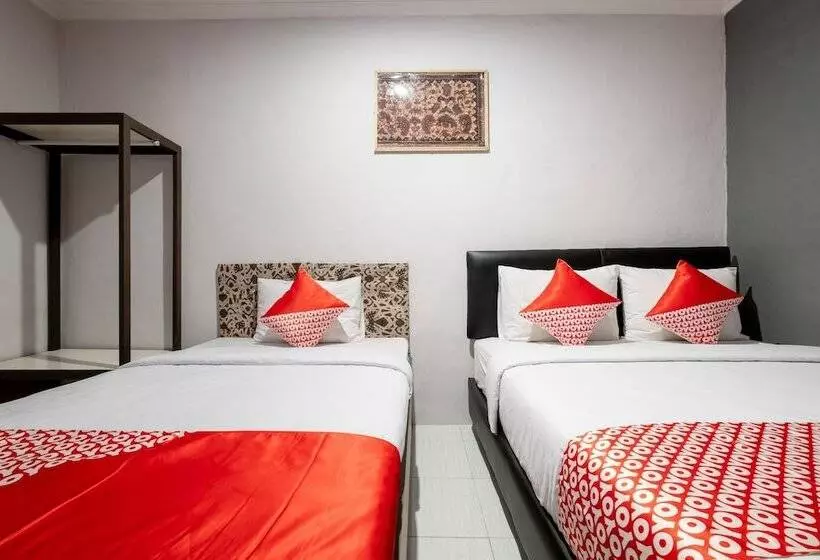 Hotelli Crown Residence Near Tugu Yogyakarta Mitra Reddoorz