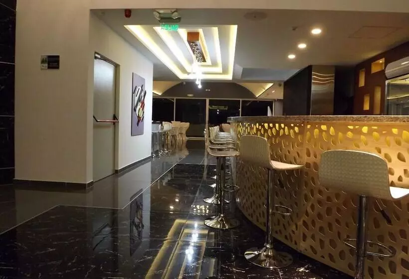 ホテル Luma Plaza