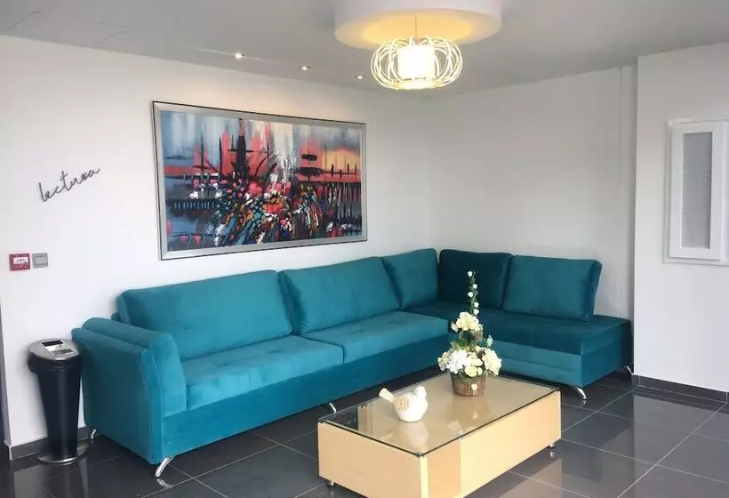 ホテル Luma Plaza