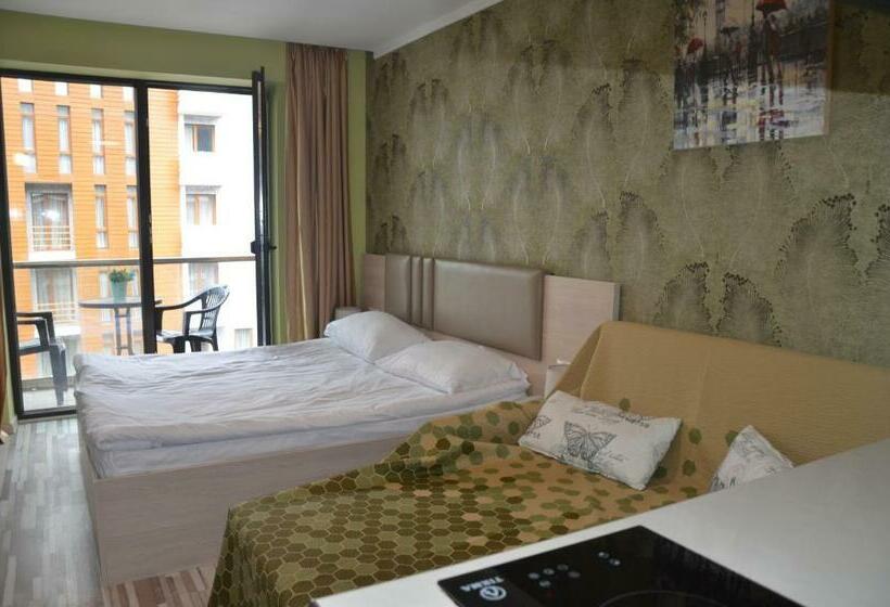 هتل Orbi Palace Deluxe Bakuriani Room 406