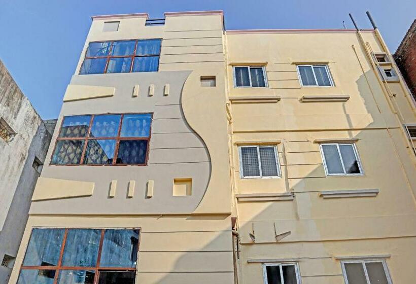 בית מלון כפרי Spot On 67642 Sindhu Lodge