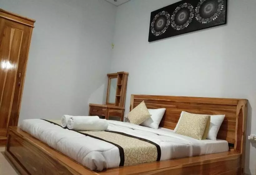 Majatalo Batur Pyramid Guesthouse