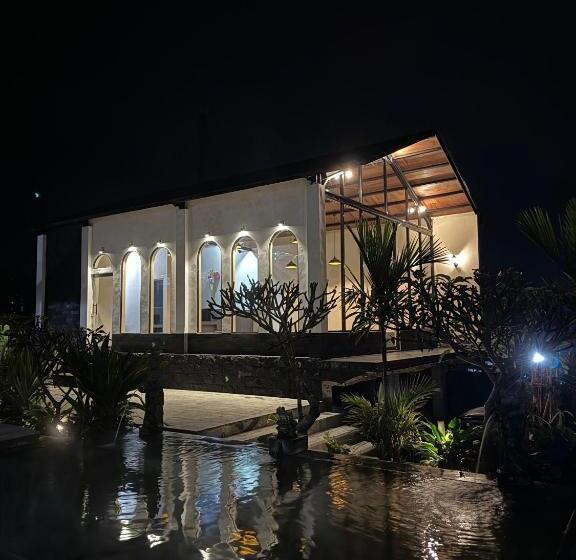 펜션 Batur Pyramid Guesthouse