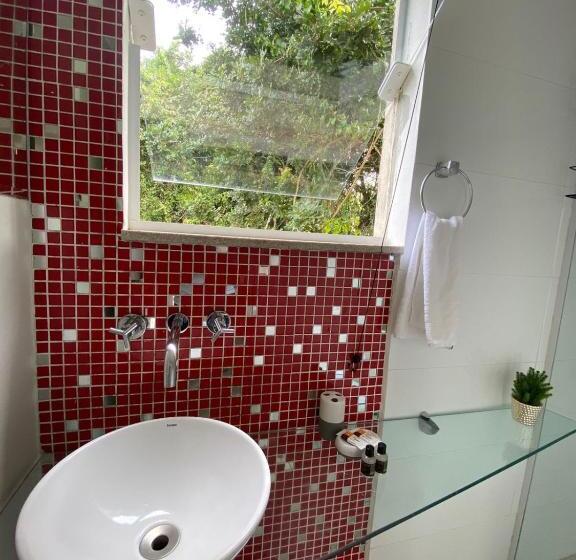 پانسیون Bombinhas Guest House