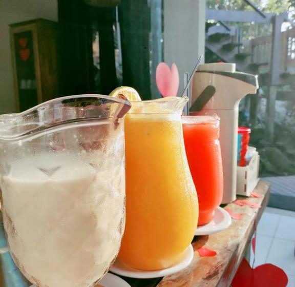 پانسیون Bombinhas Guest House