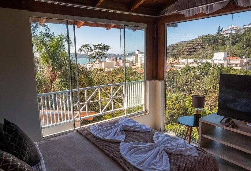 پانسیون Bombinhas Guest House