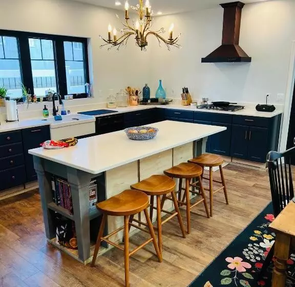 هاستل Canterbury Suites B&b