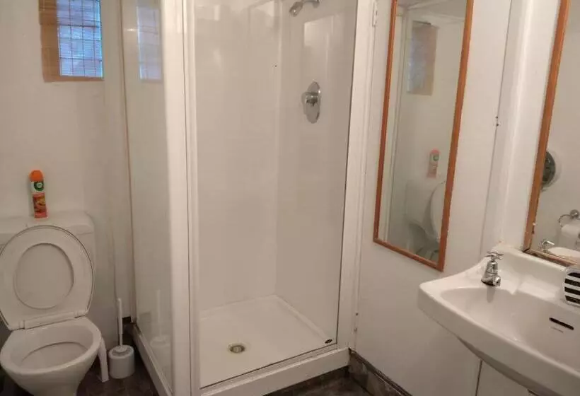 هاستل Jack's Backpackers