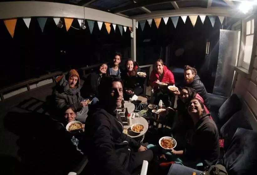 هاستل Jack's Backpackers