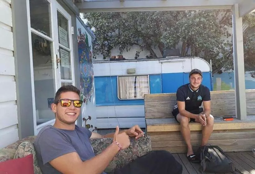 هاستل Jack's Backpackers