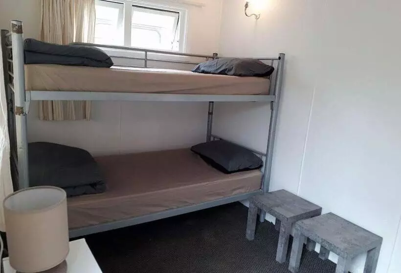 هاستل Jack's Backpackers